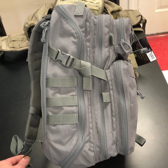 vanquest falconer 27